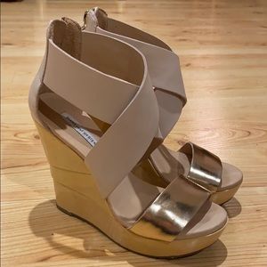 DVF Diane Von Furstenberg Opal heels size 5